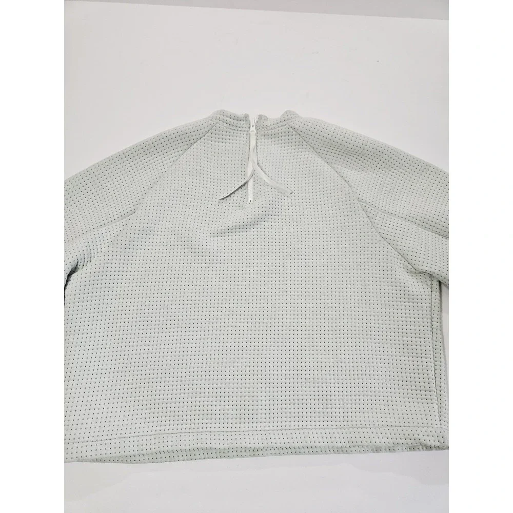 Nike Sportswear Therma-FIT Tech Pack Cropped Sweatshirt (Teal, $130) - Women's M